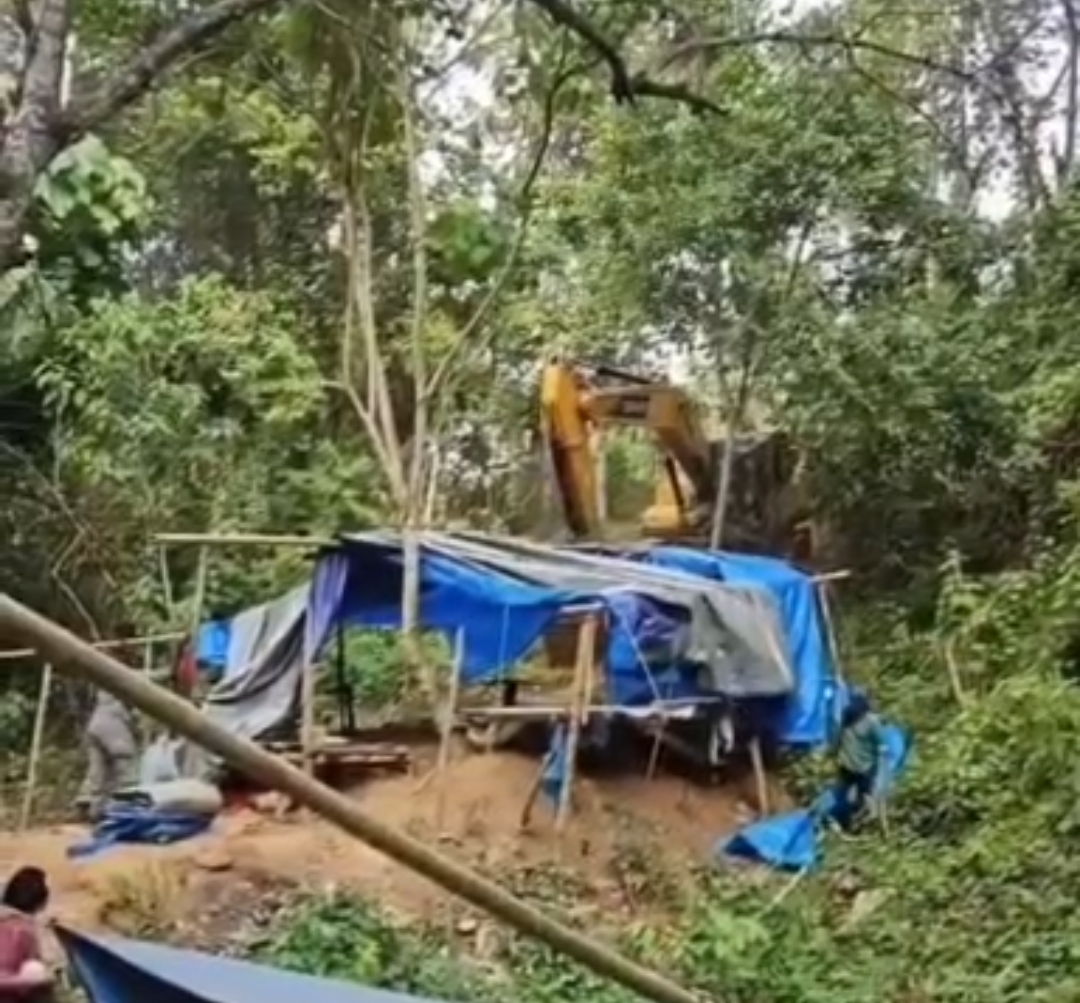 Tambang Emas Ilegal di Bombana Digerebek, Tujuh Terduga Pelaku Diamankan Aparat Gabungan