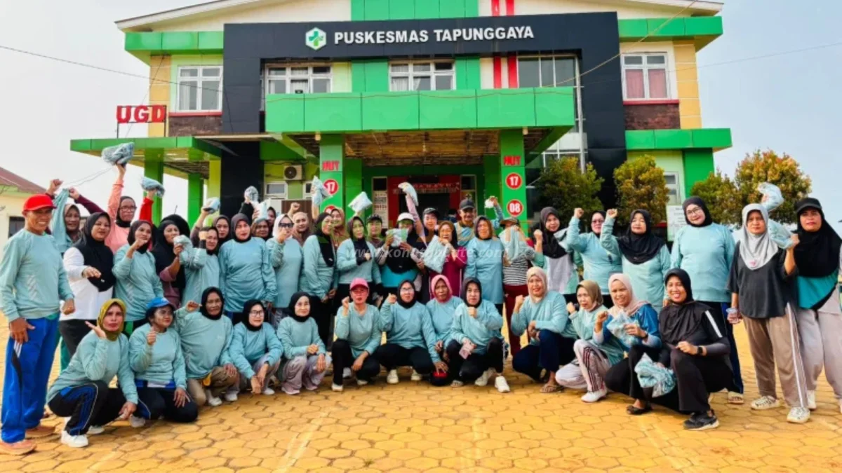 PT BKM Salurkan 70 Seragam Senam di Tapunggaya, Pasien Hipertensi dan Diabetes Jadi Sasaran