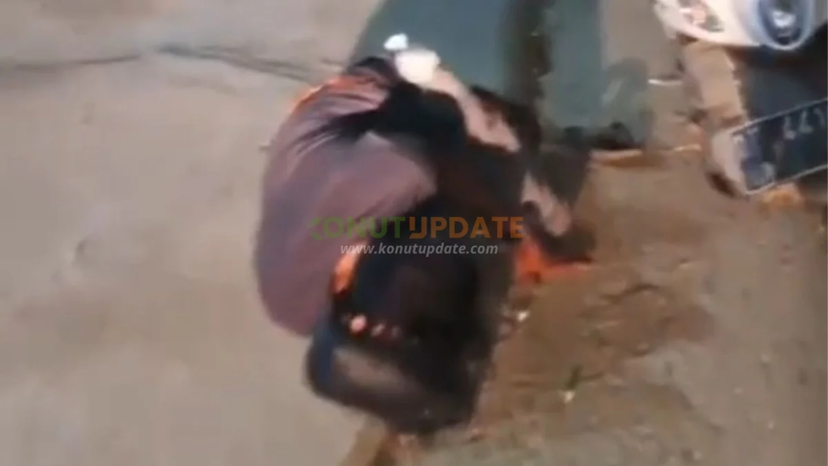 Diduga Mabuk Berat, Seorang Pria Tidur di Jalan Nyaris Tertabrak, Kantongi Sebotol Pongasi