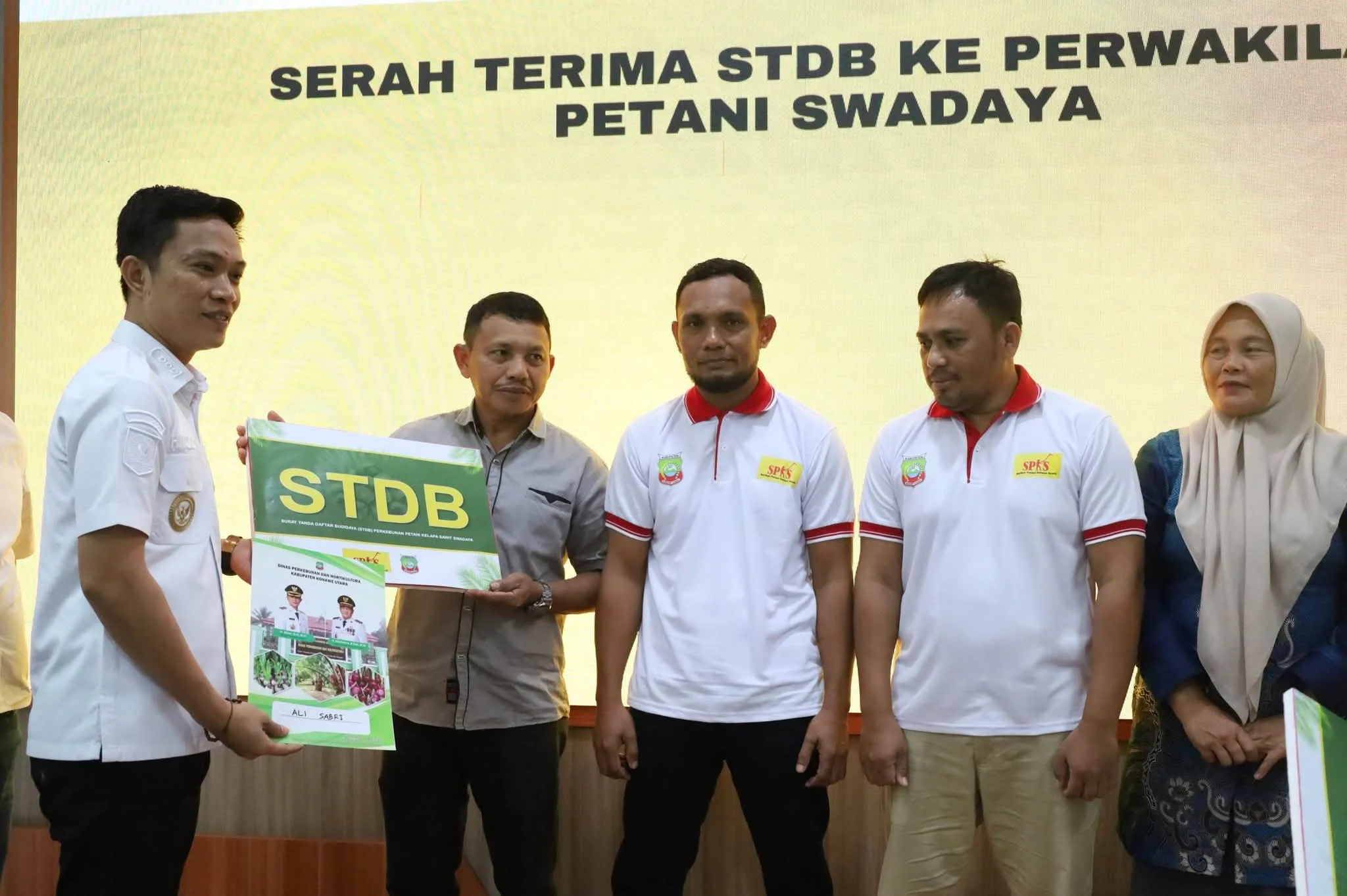Bupati Konawe Utara Percepat Pendataan Pekebun Sawit, Targetkan STDB dan Sertifikasi ISPO Berjalan Optimal